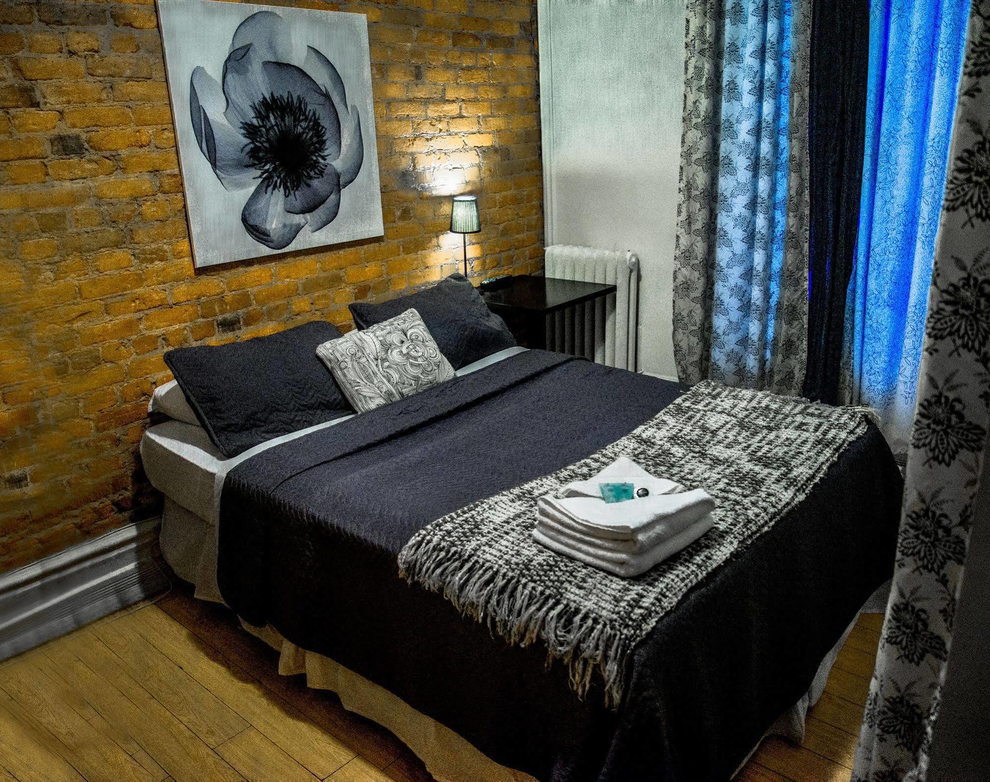 Celebrities Hotel Montréal Kültér fotó